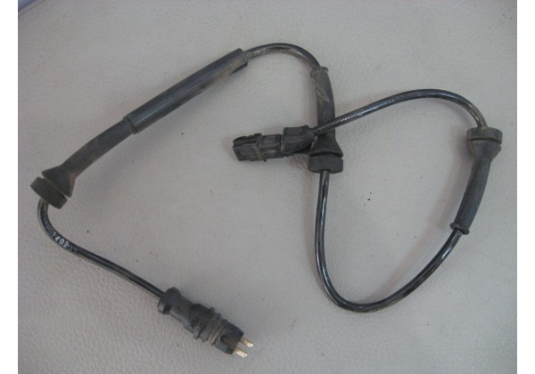датчик ABS, передній Renault Laguna II, Espace IV, Trafic II, Vel Satis, 8200084125*